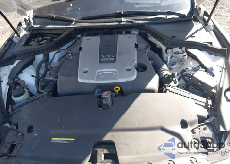 2015 Infiniti Q50 z USA, uszkodzony, nr VIN JN1BV7AR9FM398247